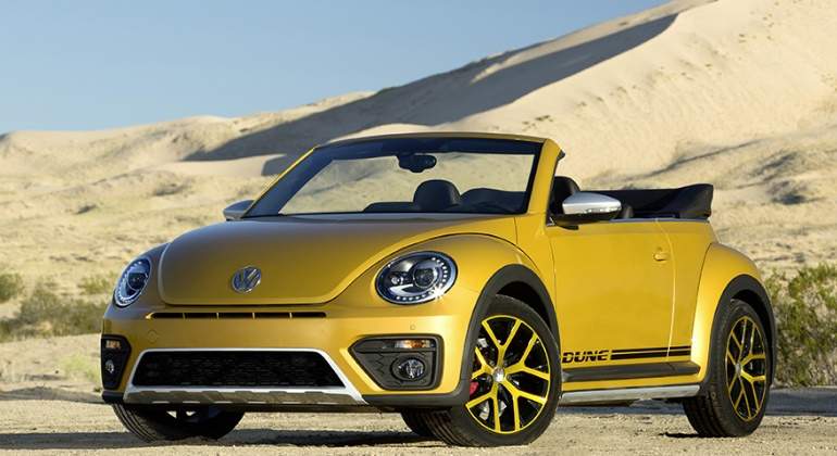 volkswagen-beetle-2016-01.jpg