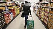 Los supermercados se rinden ante el coste energético: así se ha encarecido la cesta de la compra en 2021