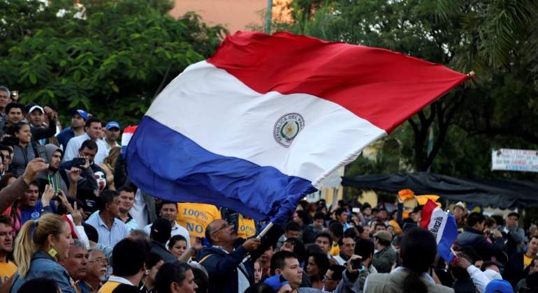 paraguay-bandera-reuters.jpg