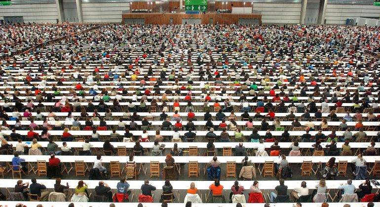 oposiciones-examen-770.jpg