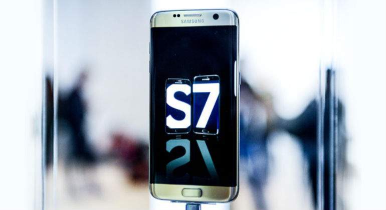 galaxy-s7.jpg