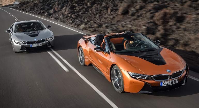 bmw-i8-roadster-2018-03.jpg