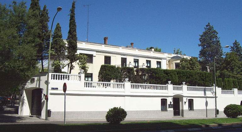 IEBUSINESS1111.jpg
