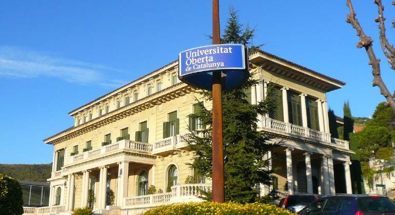 UOC.jpg