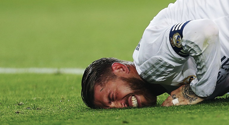 RAmos-dolor-CampNou-2016-efe.jpg