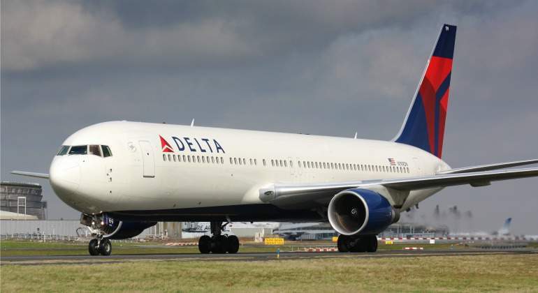 delta-avion.jpg
