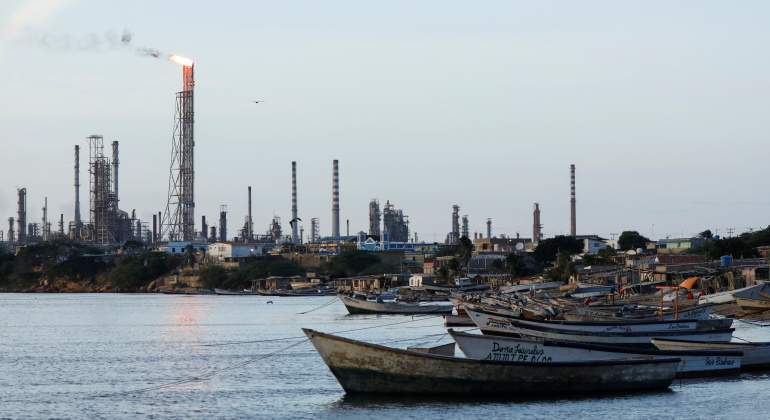 Pozo-petrolero-de-PDVSA.jpg