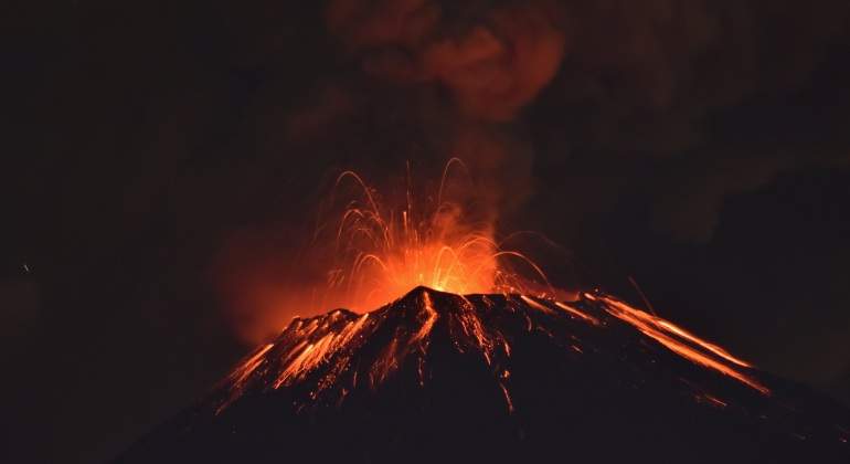 VolcanPopocatepetl-27sept2017-Reuters.jpg