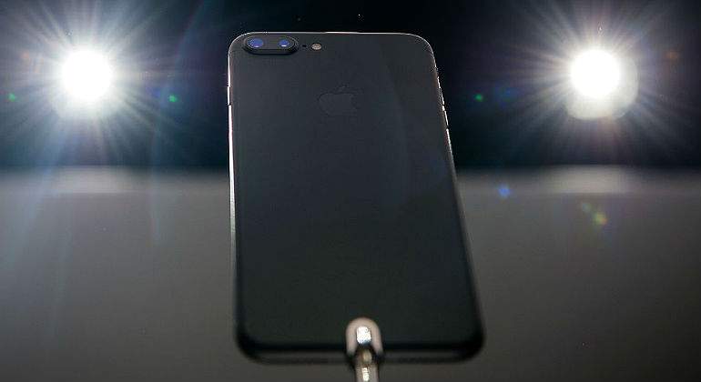 iphone-7-plus-3.jpg