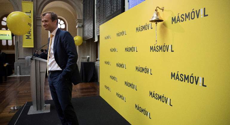 masmovil-salida-bolsa-madrid-14julio2017-meinrad-spenger-campana-770x420.jpg