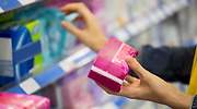 Ahora sí: Escocia ya es el primer país en ofrecer compresas y tampones gratis a todas las mujeres
