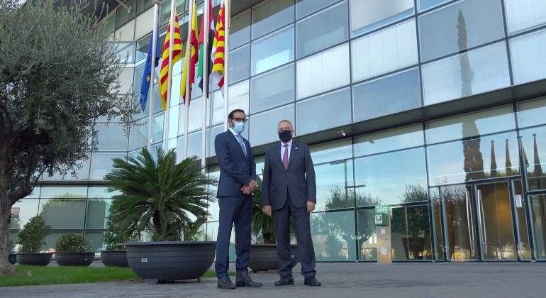 consorci-visita-arab-ee.jpg