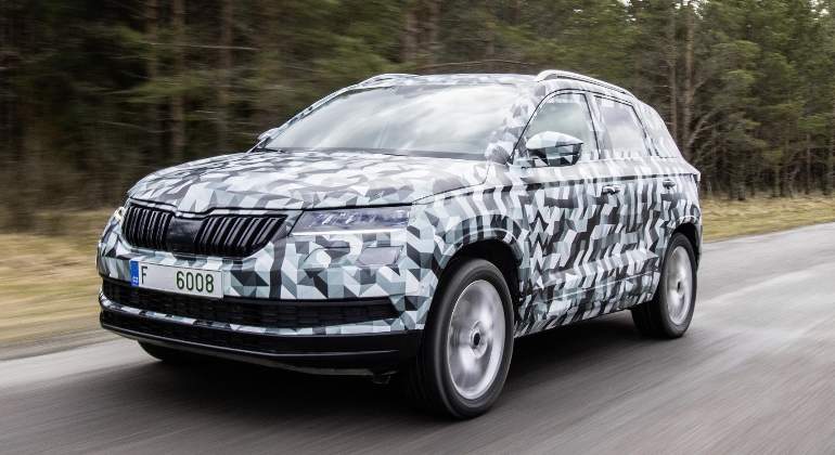 skoda-Karoq-2017-camuflaje-01.jpg
