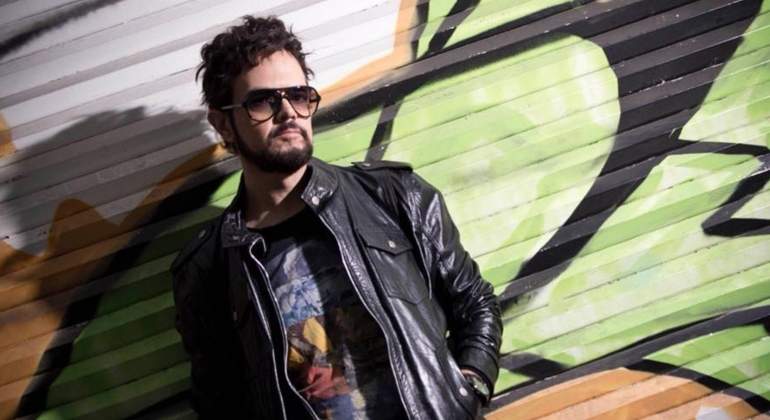 aleks-syntek.jpg
