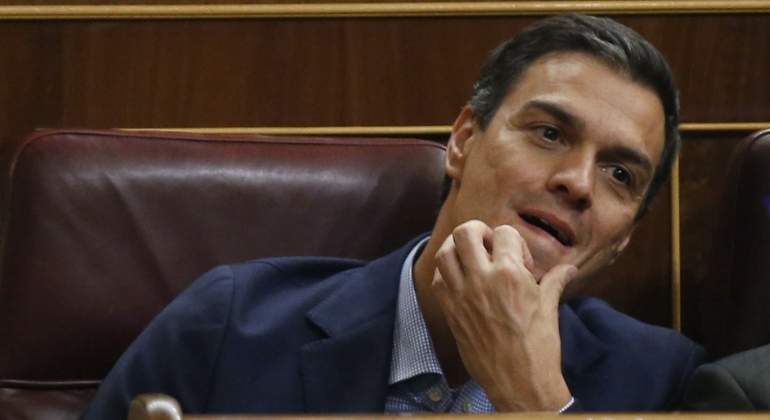 PedroSanchez-Congreso-27sept2016EFE.jpg