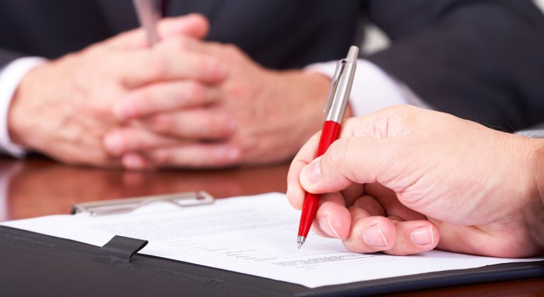 contrato-firmar-770-getty.jpg