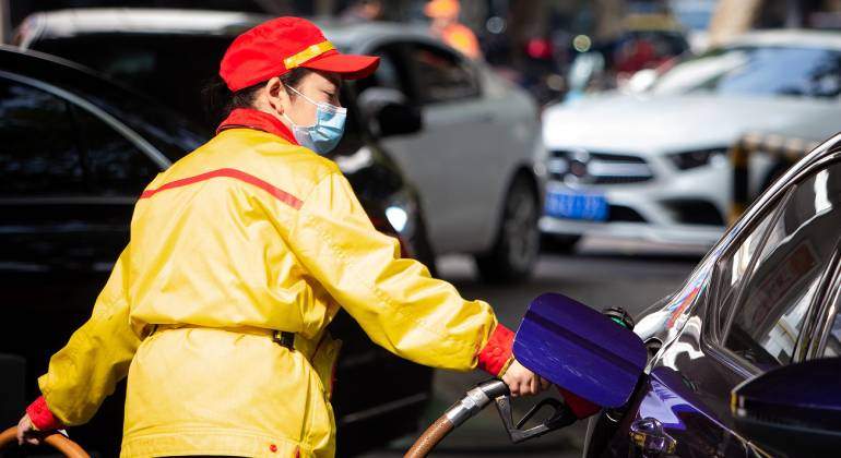 gasolinera-china-bloomberg.jpg