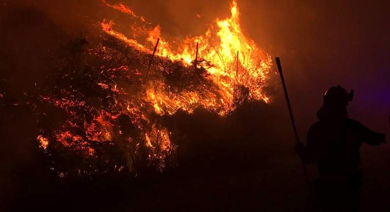 incendio-mondariz-efe.jpg