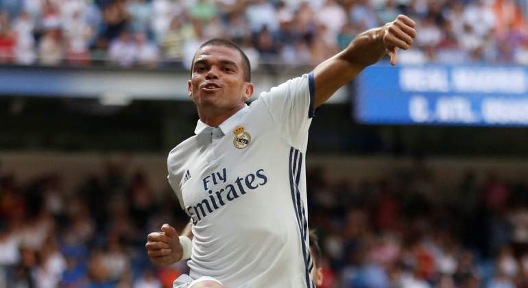Pepe-Celebra-RM-2016-Reuters.jpg