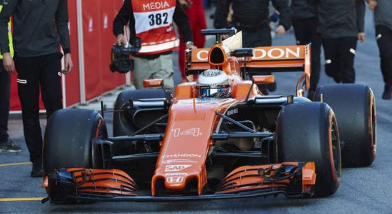 mclaren-alonso-box-efe.jpg