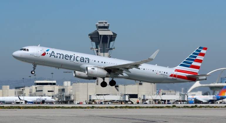 American-Airlines-reuters-770.jpg