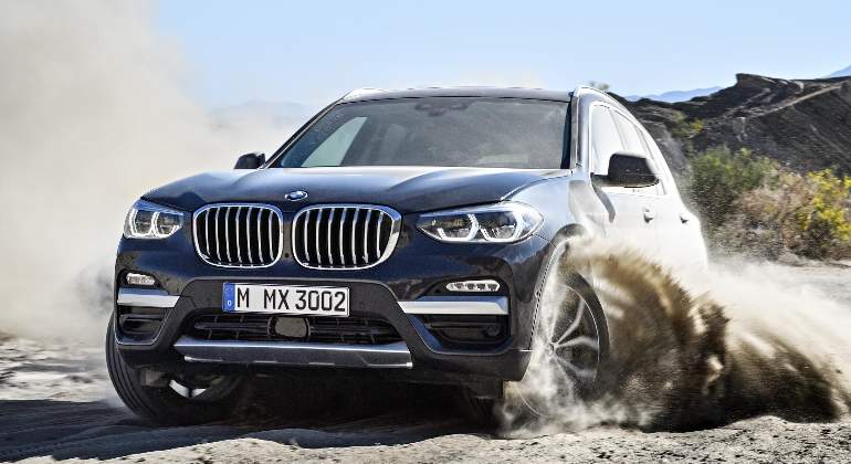 bmw-x3-2017-01.jpg