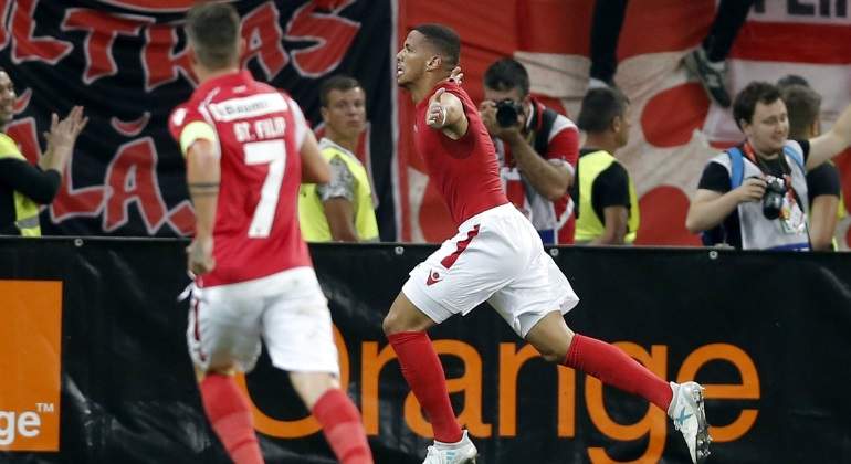 rivaldinho-gol-athletic-efe.jpg