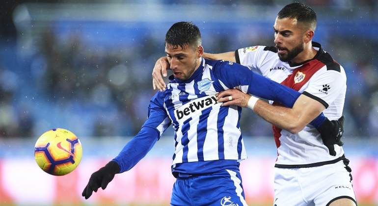 laliga-alaves-rayo-getty.jpg