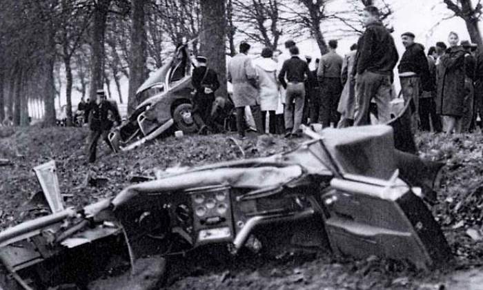 accidente-trafico-idiota-AlbertCamus.jpg