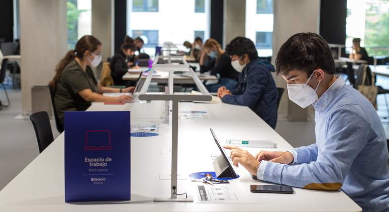 estudiantes-universidad-navarra-recurso-ep.jpg