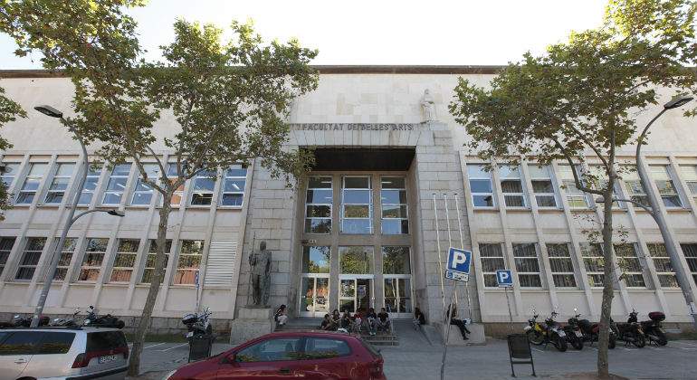ubarcelona.JPG