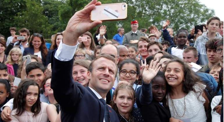 emmanuel-macron-jovenes-reuters.jpg