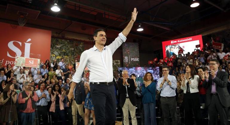 pedro-sanchez-mitin-mayo2016.jpg