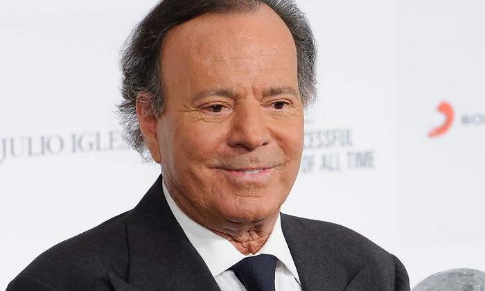 julio-iglesias-comunicado-770.jpg