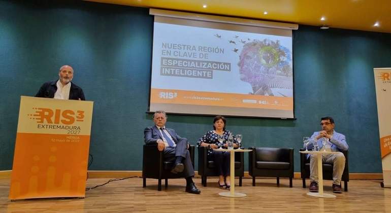 20220512_Presentacion_RIS3_4.jpg