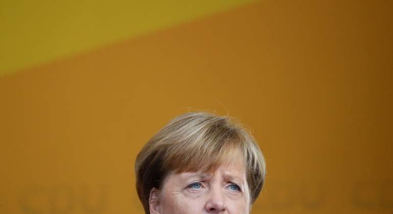 merkel-cortada-mitin-reuters.jpg