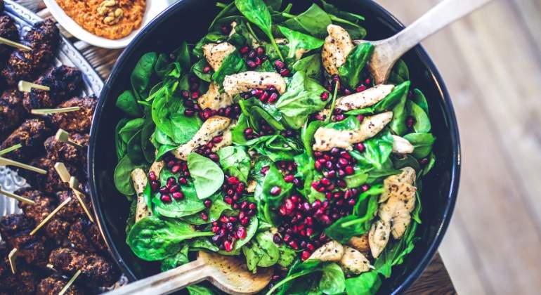 estilovida-ensalada-verde.jpg