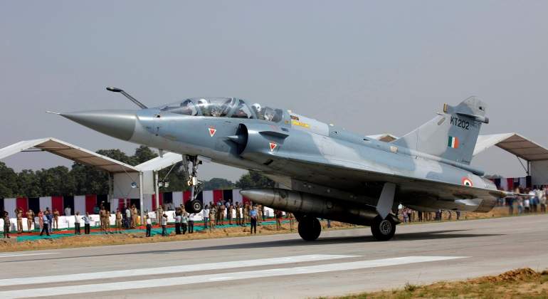 INDIA-AVION-MILITAR-REUTERS.jpg