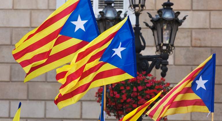 banderas-cataluna-dreamstime.jpg