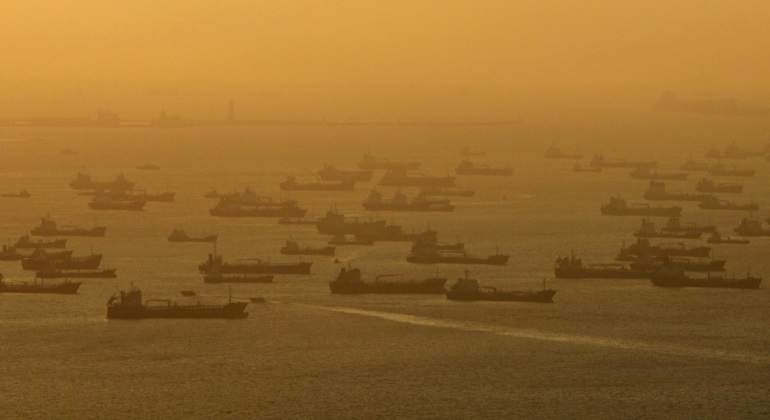 petroleros-singapur.jpg