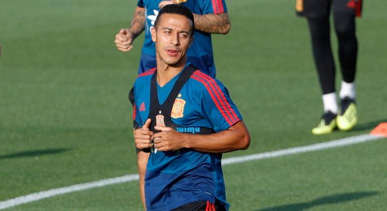 thiago-entrenamiento-seleccion-getty.jpg