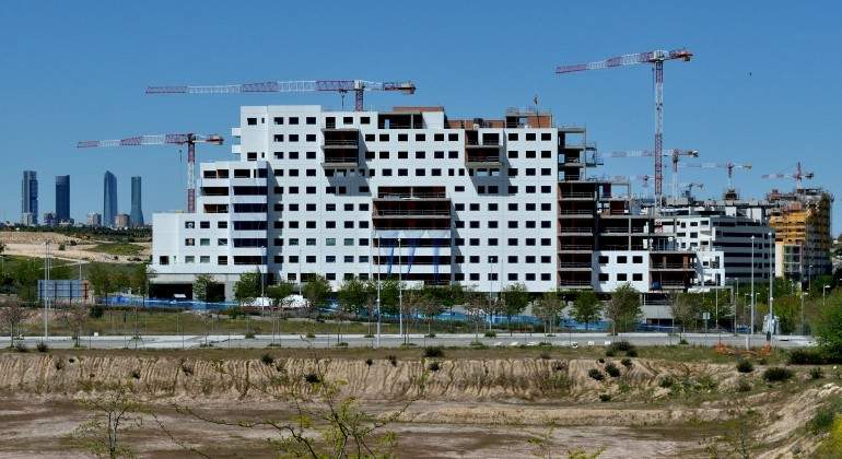 edificio-obras.JPG