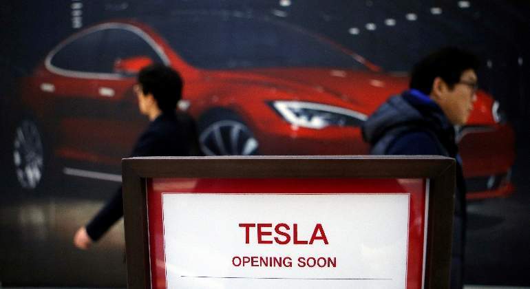 tesla-apertura-reuters.jpg