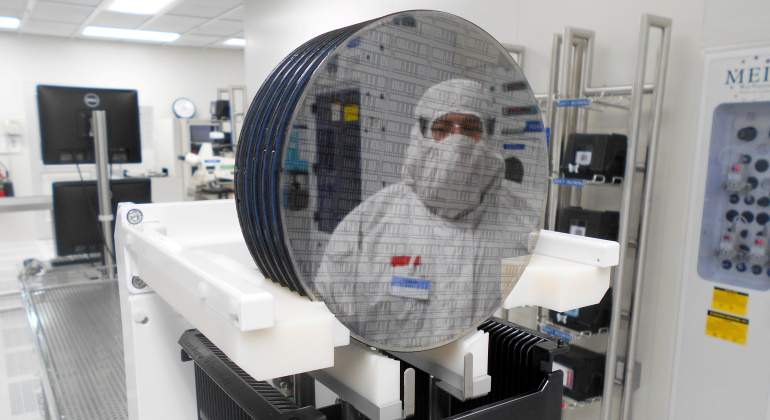 oblea-semiconductores.jpg