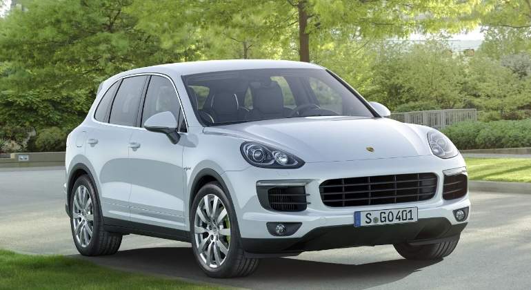 porsche-cayenne-2016-01.jpg