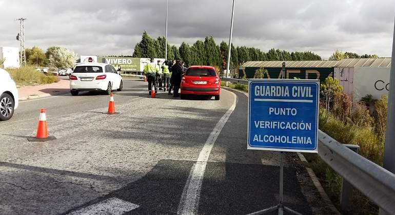 control-alcohol-drogas-guardia-civil.jpg