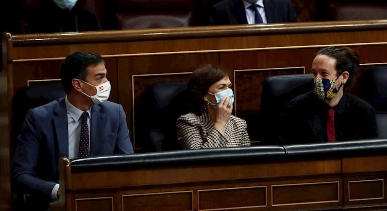 sanchez-calvo-iglesias-14oct20-efe.jpg