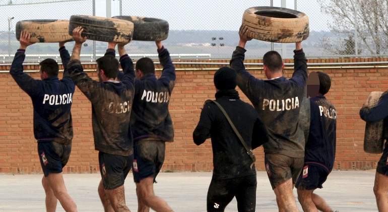 PoliciaEntrenamiento.jpg