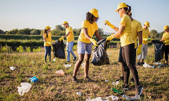 Empresa-Responsabilidad-Social-Corporativa-voluntarios-Istock.jpg