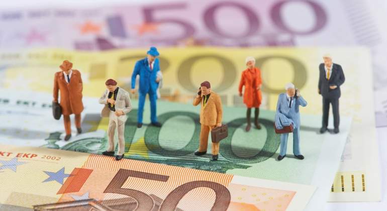 Euros-personas.jpg